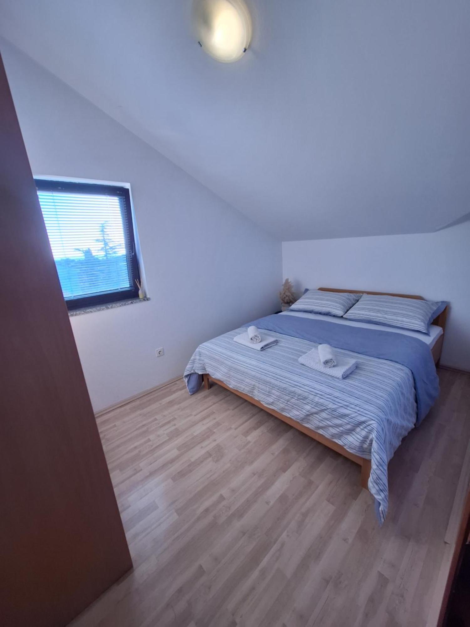 Apartmani Vukovic Punat Bagian luar foto
